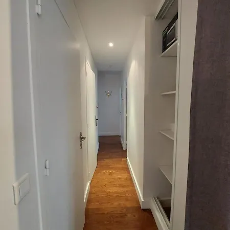 Superb Cozy & Spacious - 12th Apartment